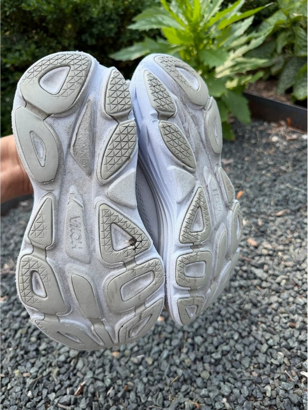 HOKA Bondi 8 Harbor Mist Size 5.5W 4M